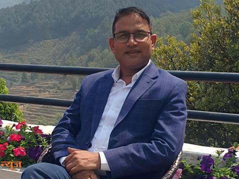 प्रहरीलाई गालीगलौज गर्ने पालिका अध्यक्ष भन्छन्, : ‘बोल्न नहुने शब्द बोलेँ, आत्मालोचना गर्छु’