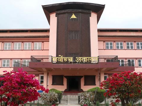 चुनाव खर्च विवरण नबुझाउनेलाई दिइएको माफी विरुद्धको रिटमा सर्वोच्च अदालतले सुनवाई गर्ने